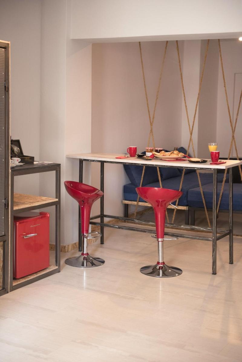 Piraeus Premium Suites Exterior photo